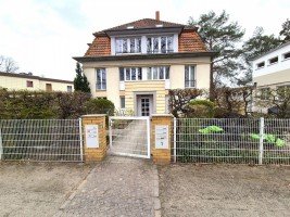 Hauptbild Sonnige 3 - Zimmerwohnung in bester Wohnlage - Balkon - Wannenbad - EBK - Gäste-WC -